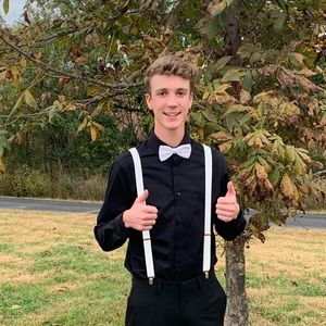 Meet your Posher, Nicholas